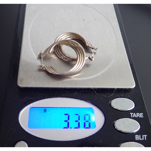 Signed 925 Sterling Silver Twisted Round Hoop Earrings 3.38 grams 1' Pierced - Picture 7 of 9